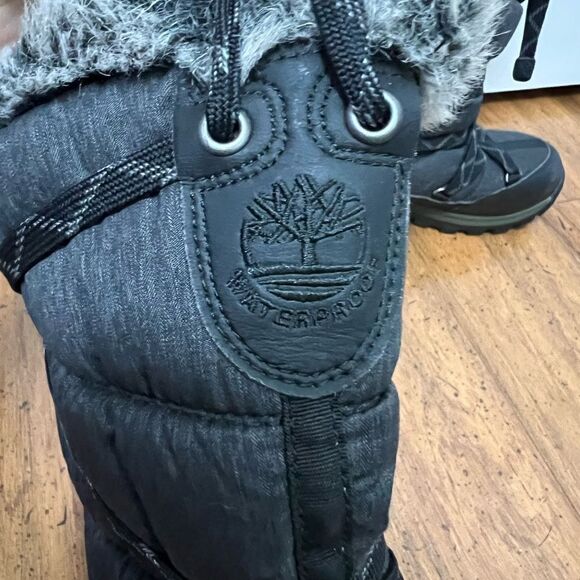 ⚡CLOSET CLEAR-OUT: PRICE DROP⚡ Timberland waterproof winter snow boots l - Picture 4 of 16